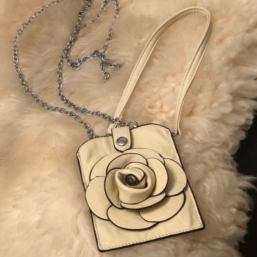 Crossbody bag
